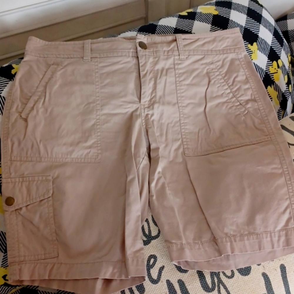 Old Navy Women's Cargo Shorts - Beige